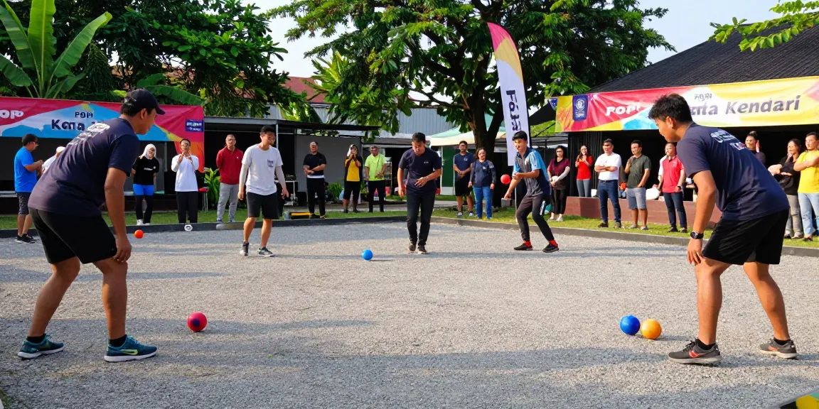 Atlet petanque berkompetisi dalam turnamen FOPI Kota Kendari, fopikotakendari.org, menyenangkan dan energik.